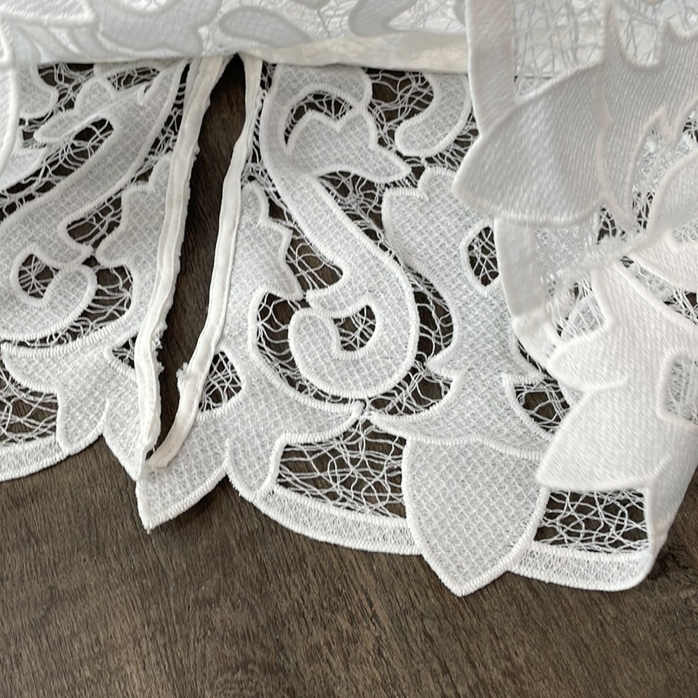 Bardot White Lace Dress - Picture 5 of 13